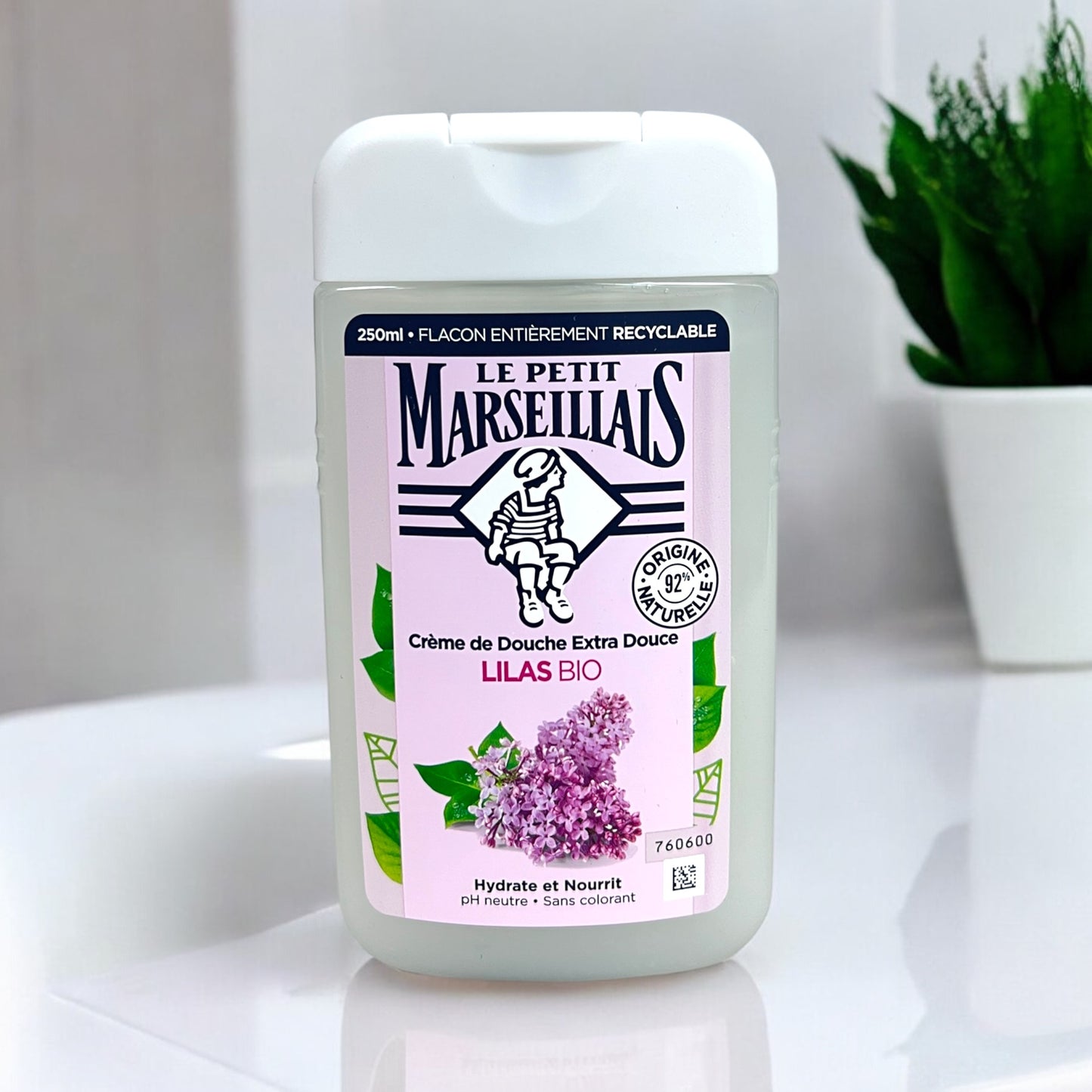 Le Petit Marseillais Shower Cream Lilac 8.8oz
